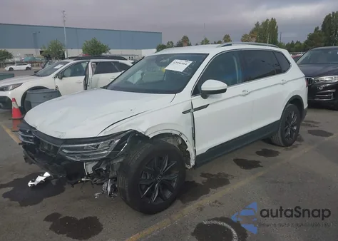 2022 Volkswagen Tiguan 2.0T Se z USA, uszkodzony, nr VIN 3VV3B7AX2NM020185